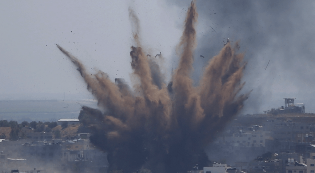 Israel no da tregua a Hamás y recrudece su ofensiva terrestre.