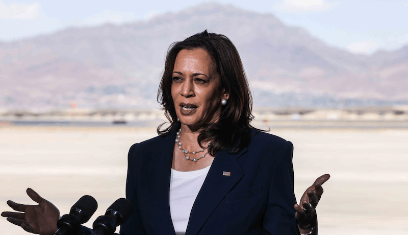 Vicepresidenta de EEUU Kamala Harris llega a zona fronteriza de El Paso, Texas