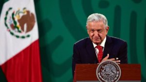 ¡Viva la democracia! Morena, el partido de AMLO en México, se perfila como ganador