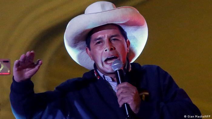 Pedro Castillo renunciará a su sueldo presidencial y pedirá una disminución del sueldo de funcionarios