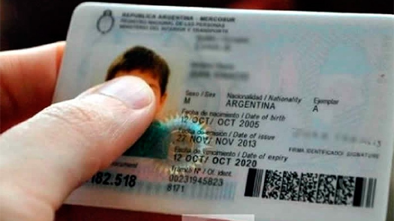 Argentina, el primer país de LA en autorizar documentos de identificación no binarios