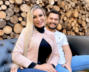 Modelo le envía mensaje a las feministas: “El marido tiene autoridad sobre nuestros cuerpos”