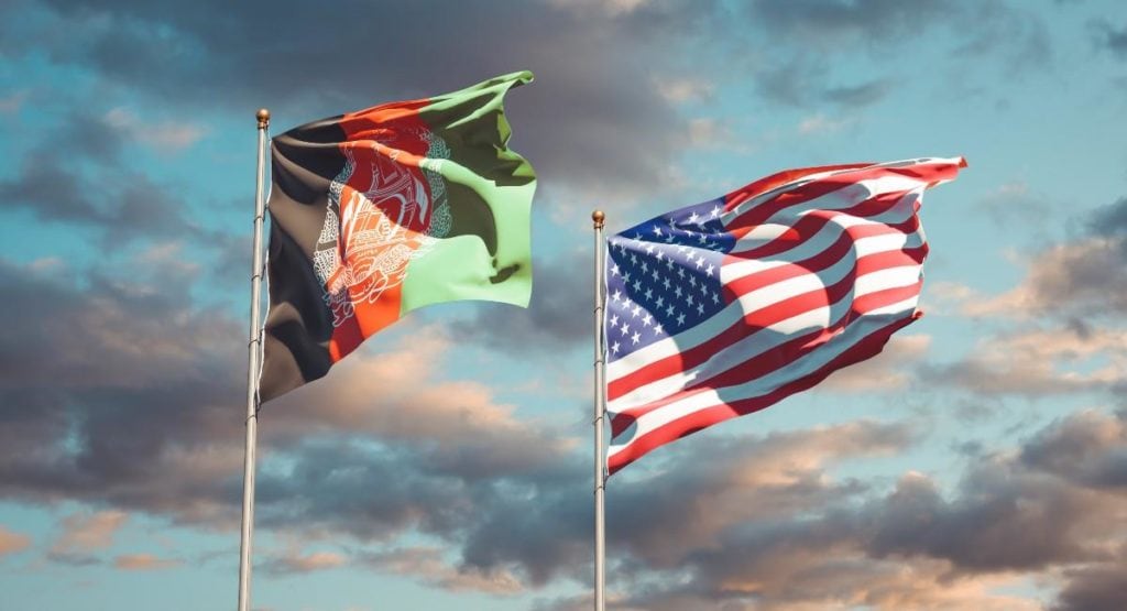 EEUU congela cuentas bancarias del gobierno afgano para que talibanes no puedan acceder