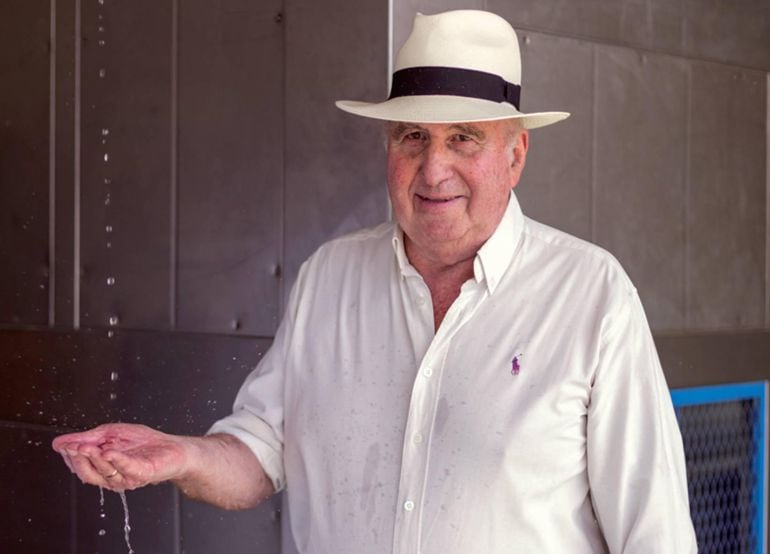 ¿Agua potable del aire? Un científico crea máquina que produce el vital líquido