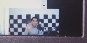 Maestro advierte a sus alumnos que si intentan usar “compañere” serán expulsados