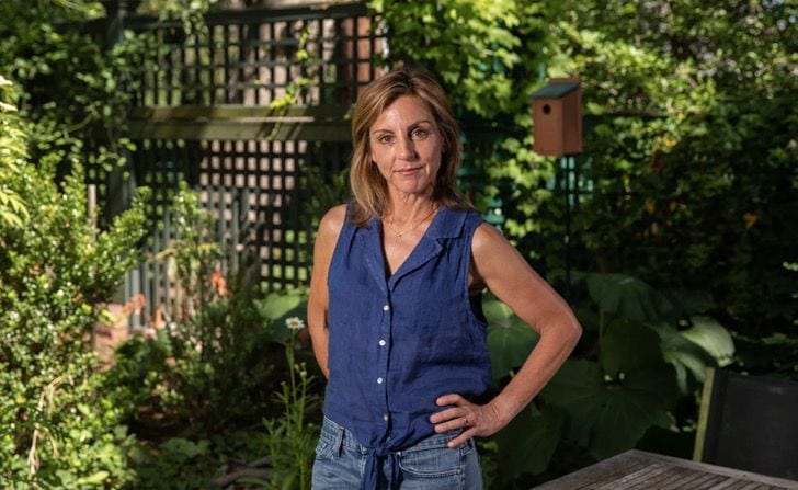 Bióloga y profesora de Harvard es acusada de transfobia por decir “mujeres embarazadas”