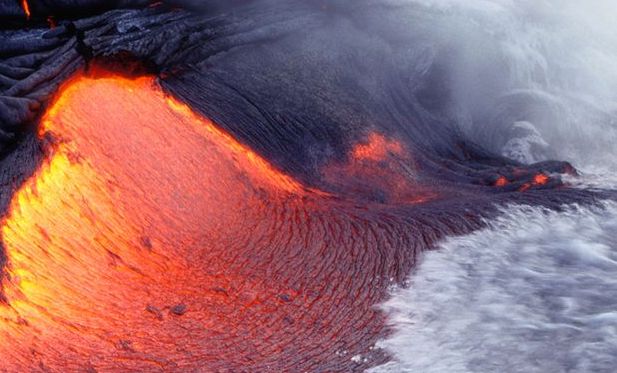 Montaña submarina se forma tras la mayor erupción volcánica del océano