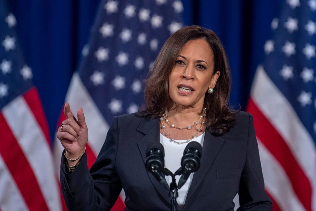 diferente, Harris se convirtió temporalmente en la primera presidenta de EEUU