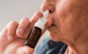 Inician ensayos clínicos de primera vacuna nasal contra el Alzheimer