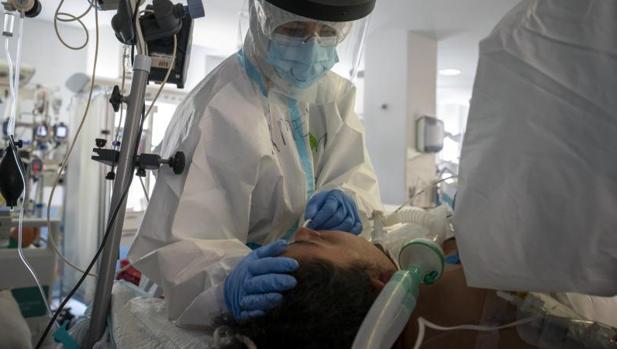 En Singapur las personas que no se vacunan contra el Covid-19 no tienen derecho a tratamiento médico