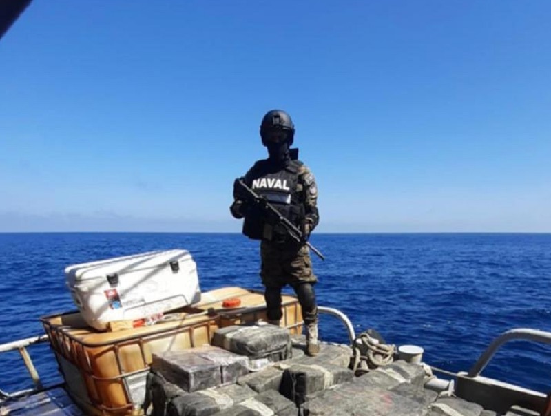 El Salvador incauta $100 millones en cocaína