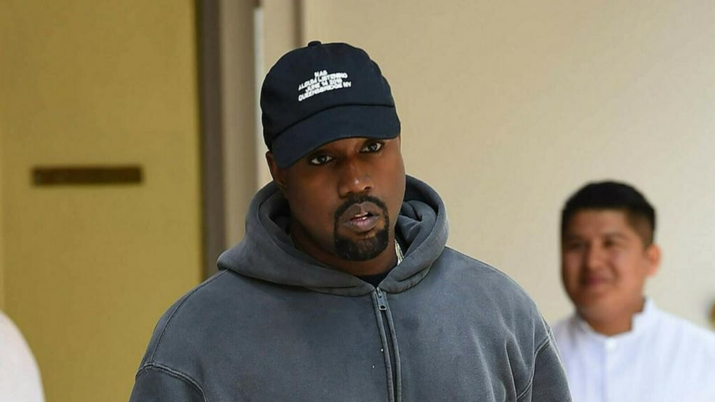 Kanye West asegura que dentro de un año será indigente, convertirá sus casas en iglesias