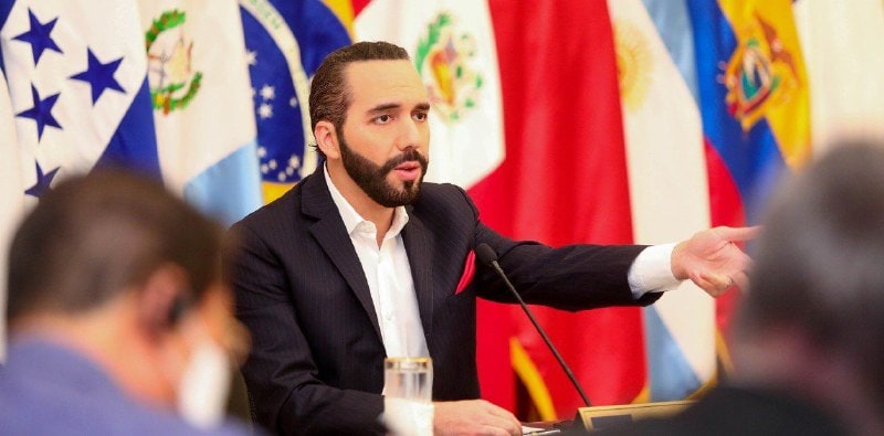 Nayib Bukele cede las vacunas del mecanismo Covax a otros países que las necesiten