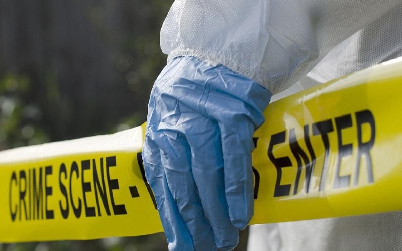 Ladrón se disparó accidentalmente cuando intentaba robar a ancianos