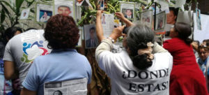 Desarrollan base de datos genética para identificar a desaparecidos de El Salvador en los 80