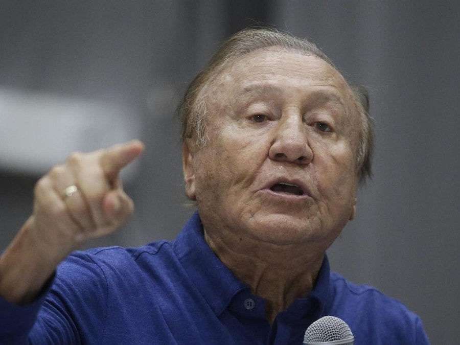 Legisladores estadounidenses piden a Biden investigar al candidato presidencial de derecha en Colombia