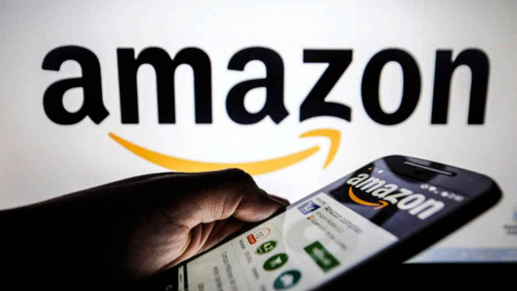 Amazon demanda a miles de administradores de grupos de Facebook por reseñas falsas