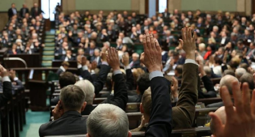 Parlamentarios de Europa participarán como observadores en las elecciones en EEUU