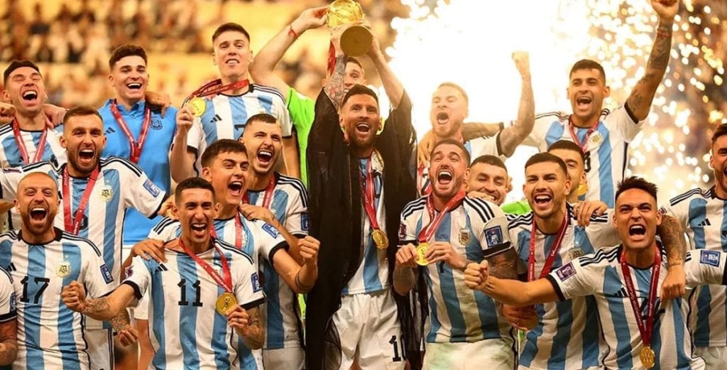 La AFA busca organizar dos amistosos en el país para festejar la obtención de la Copa del Mundo