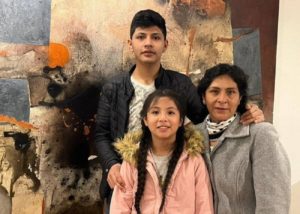 Familia de Pedro Castillo llega a México bajo la figura de salvoconducto