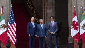 EEUU, Canadá y México buscan frenar la dependencia de Asia en la industria de chips