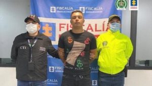 Hombre se hizo pasar por mujer para matar al asesino de su hermano