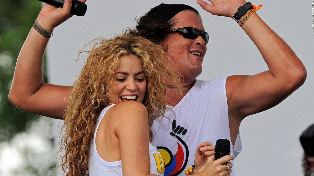 Carlos Vives le aconseja a Shakira que se quiera mucho