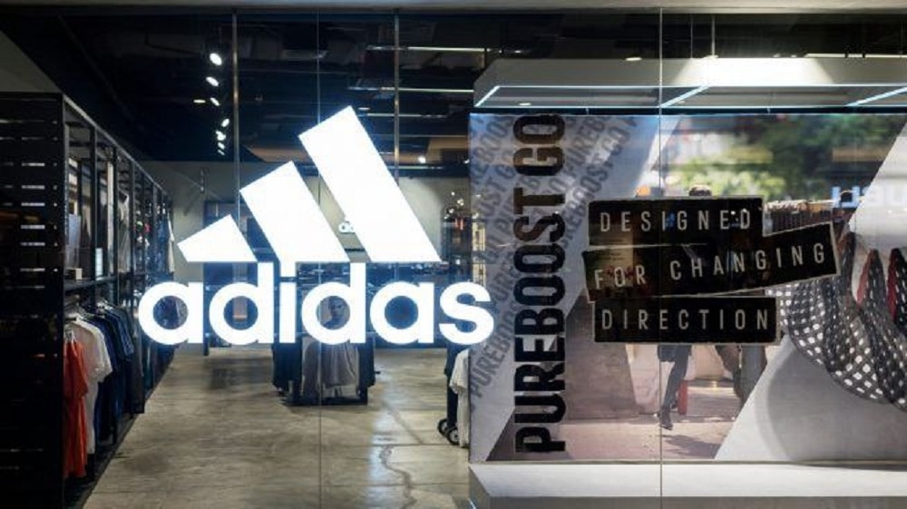 Adidas hace un cambio total a su gestión para recuperar ganancias