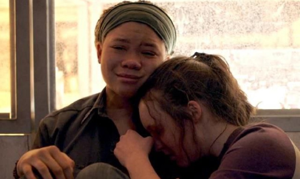 Polémica genera la escena del beso lésbico en The Last of Us