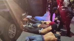 Cartel pide disculpas y entrega a 5 de sus integrantes ligados a crimen de dos estadounidenses