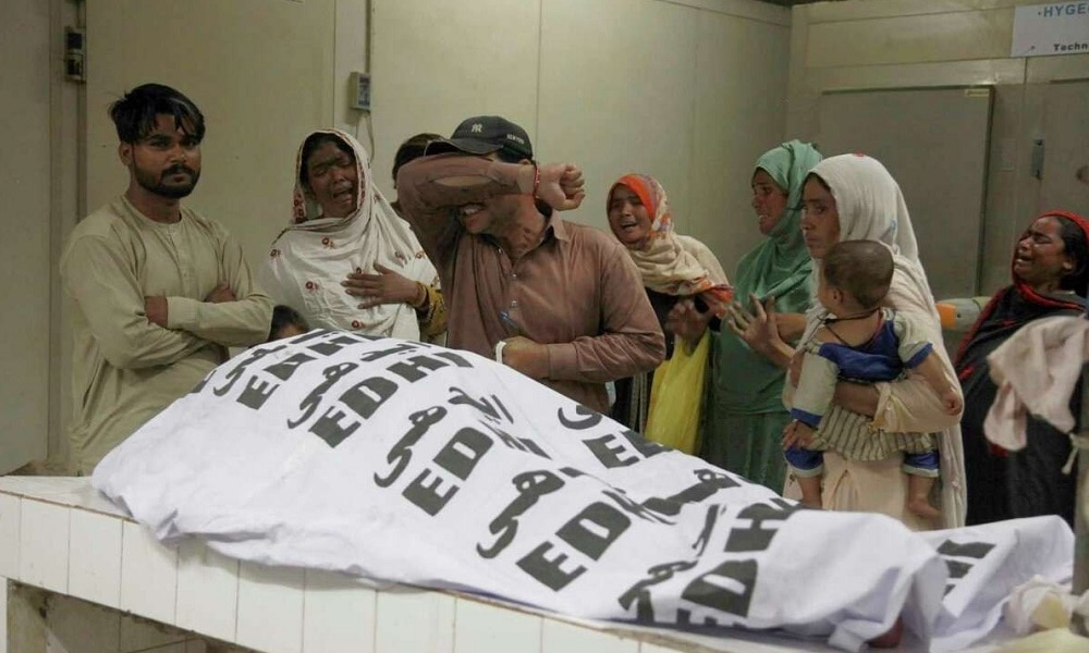 Paquistán: Mueren once personas en una estampida cuando recibían comida en el Ramadán