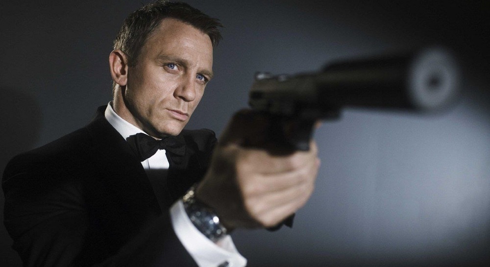 La producción de James Bond descarta a actores jóvenes como protagonistas