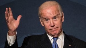 Joe Biden llama «basura» a seguidores de Trump en medio de polémica racista 