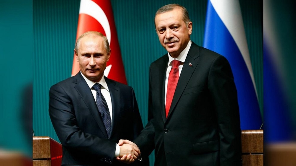 bloomberg, Rusia y Turquía sellan relaciones diplomáticas con entrega de combustible nuclear