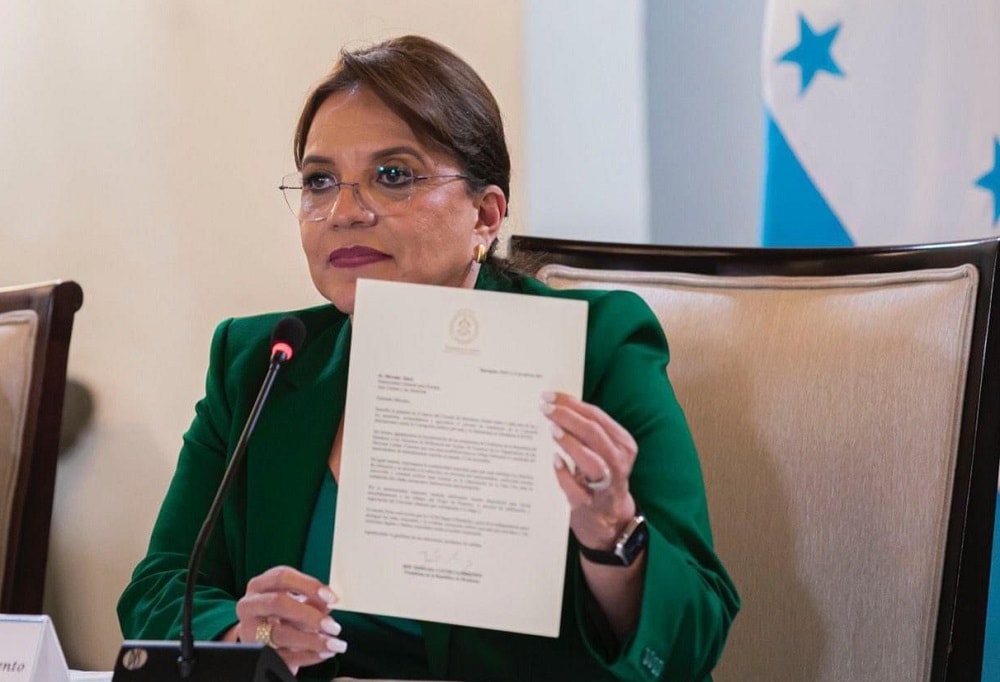 Xiomara Castro dice sí a la CICIH firmando carta de términos de referencia para la ONU