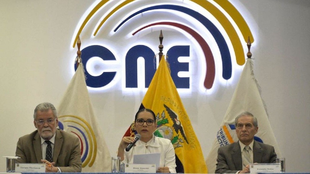 Ecuador irá a elecciones generales el 20 agosto tras decretarse la “muerte cruzada”