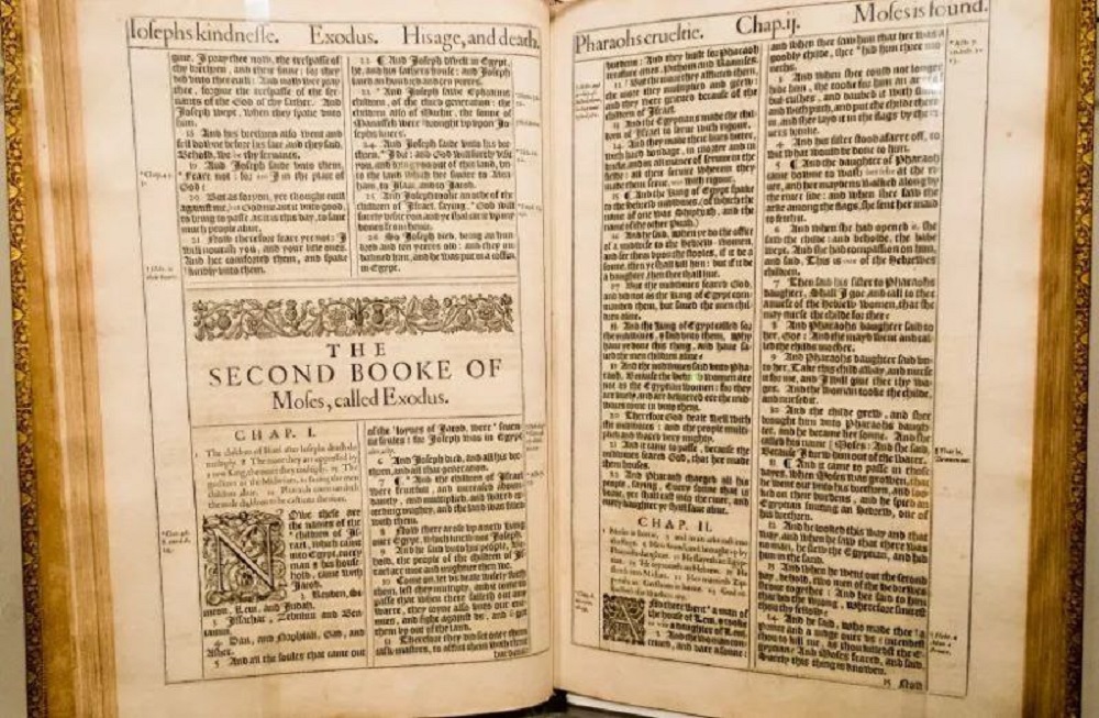 Escuelas en EEUU prohibieron la “Biblia” por “violenta y vulgar”