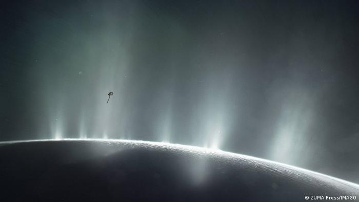 Saturno agua NASA