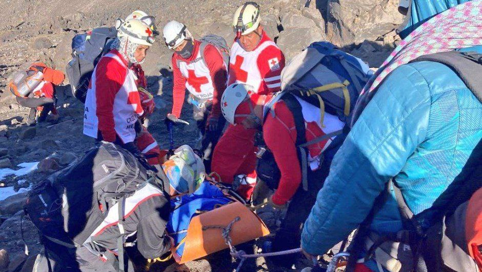Mueren cuatro alpinistas al caer de la cumbre más alta de México