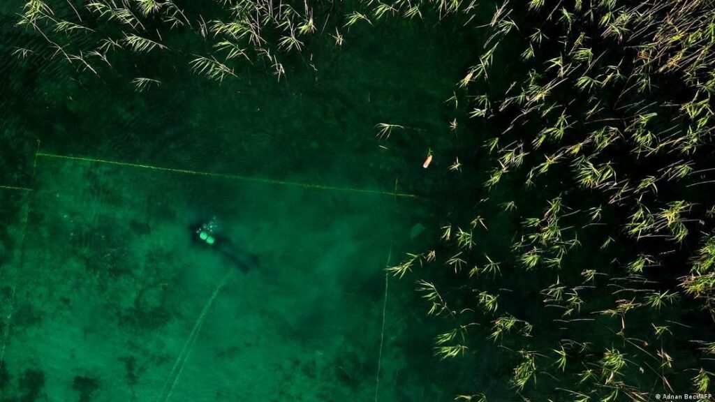 Descubren bajo antiguo lago un pueblo que podría ser una de las primeras comunidades sedentarias