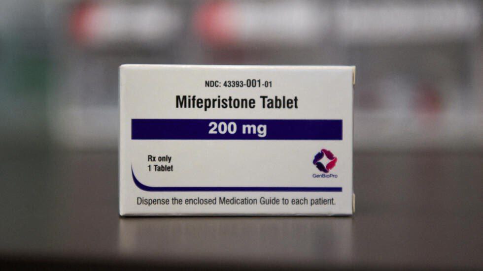 Limitan el acceso de la pastilla abortiva mifepristona en EEUU