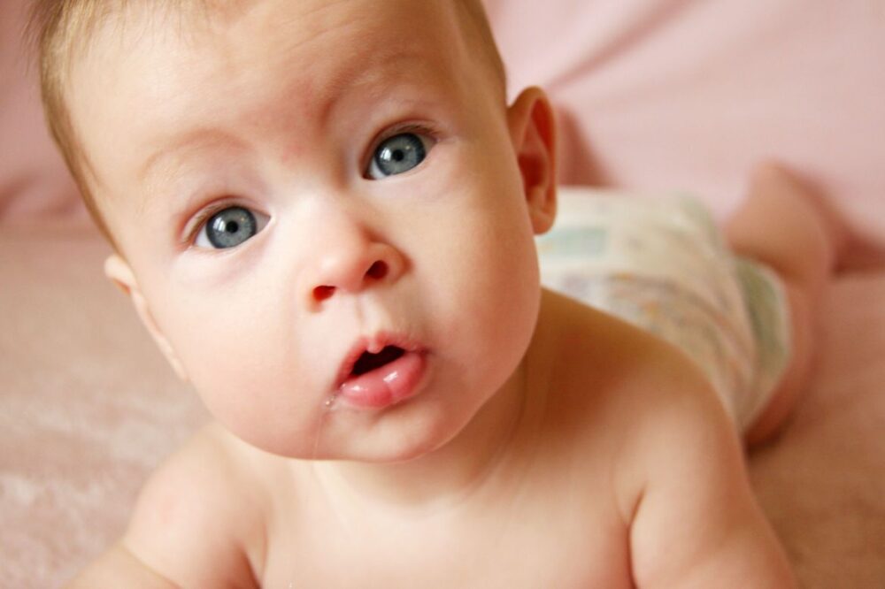 conciencia bebé estudio investigación bebés