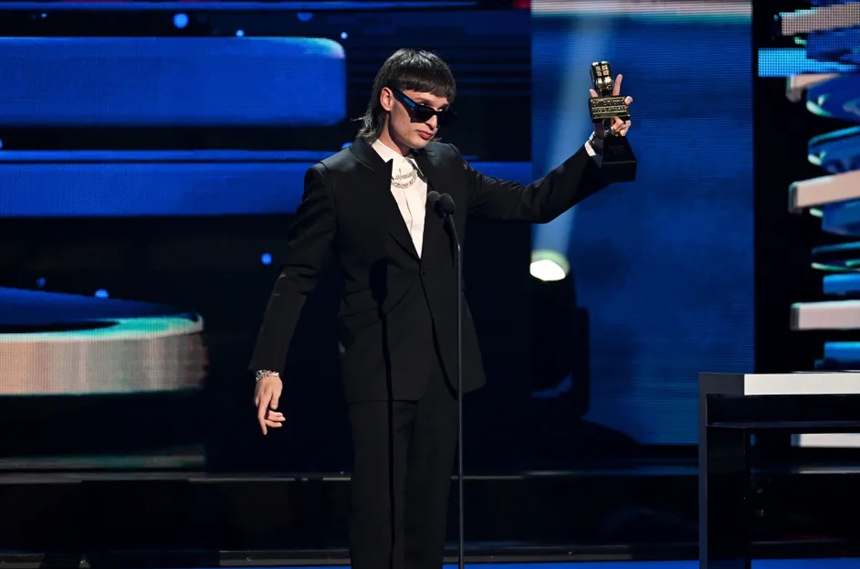 peso pluma premios Billboard