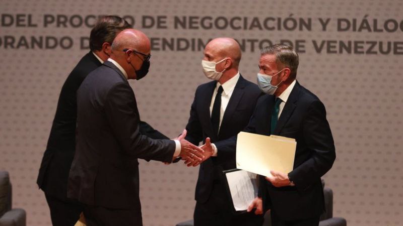 Gobierno de Venezuela y la oposición firman acuerdo para garantizar las elecciones en el 2024