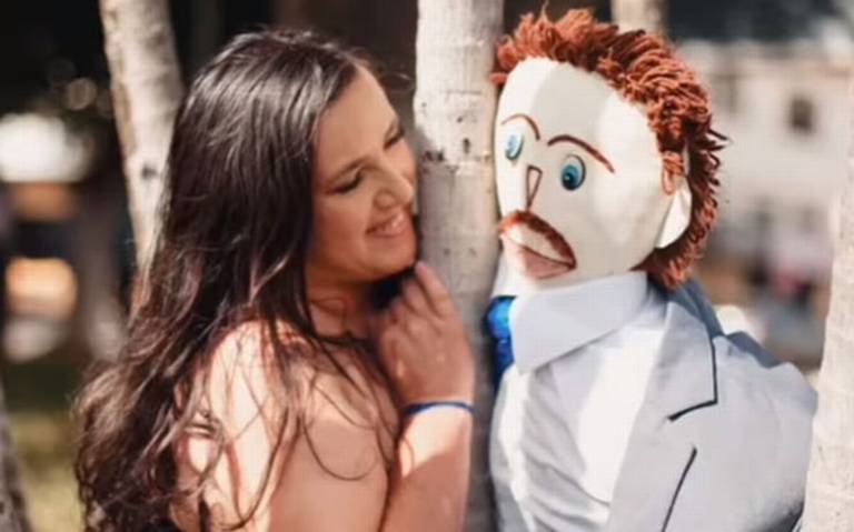 Mujer casada con hombre trapo revela género de su segundo bebé