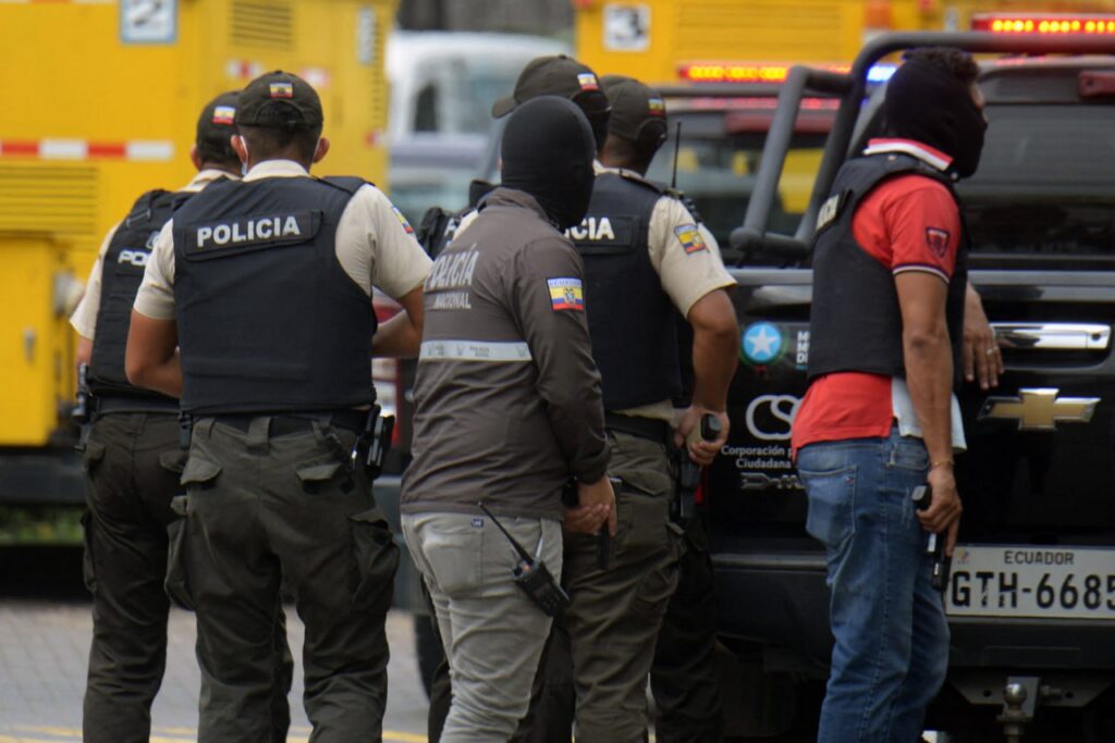 Ecuador: La policía realiza las primeras capturas de criminales