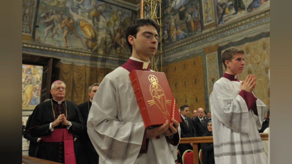 ¡Histórico! El Vaticano condena a un sacerdote por abuso a un menor