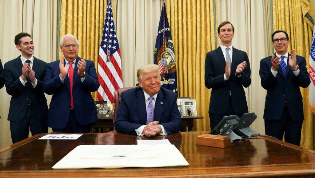 Nominan a Trump para el Nobel de la Paz por sus esfuerzos para unir a Oriente Medio