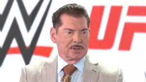 Vince McMahon renuncia un día después de la demanda de una ex empleada