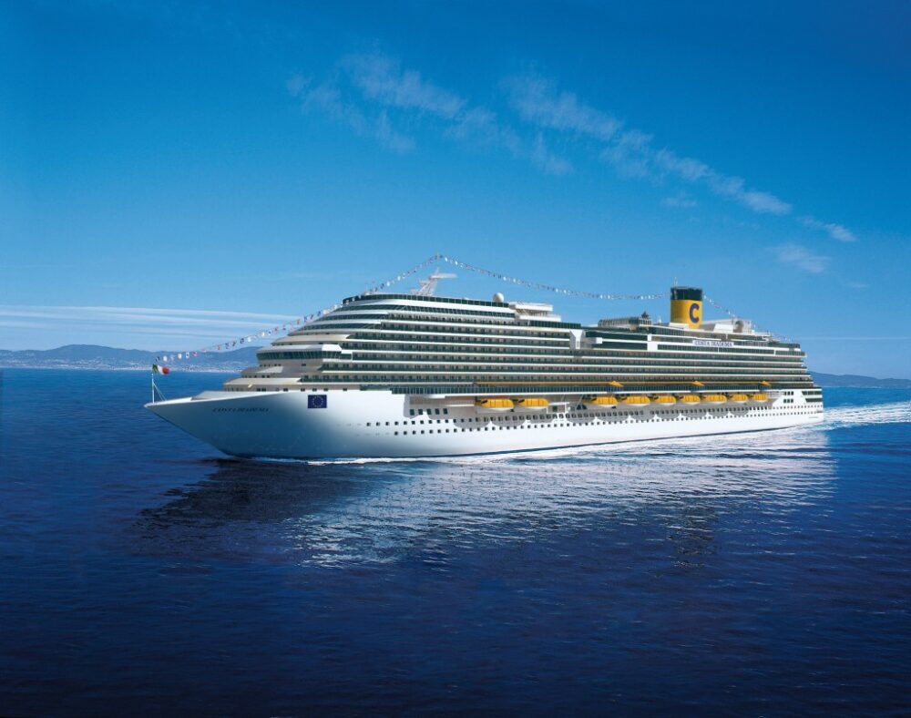 crucero alta mar pasajeros barco